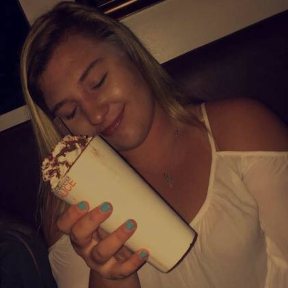 Meet your Posher, Gabi