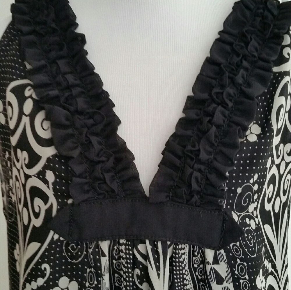 Max Studio Tunic - Picture 3 of 3