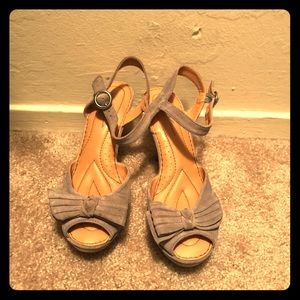 BOC Born Concepts Divinity Grey Suede heels