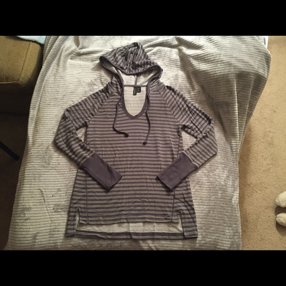 CYNTHIA ROWLEY TOP - Picture 2 of 6