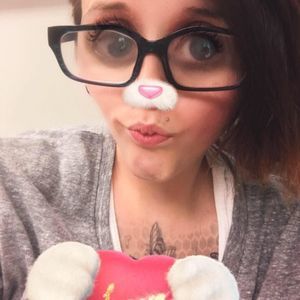 Meet your Posher, Brenna