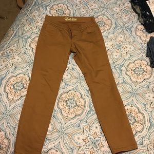 Old Navy Rockstar 6 Short Camel Pants