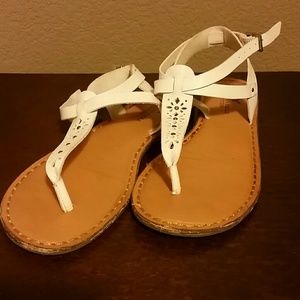 American Eagle Sandals