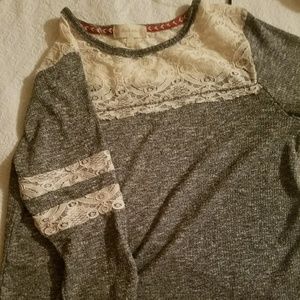 Varsity Stripe Quarter Sleave Sweater [never worn]