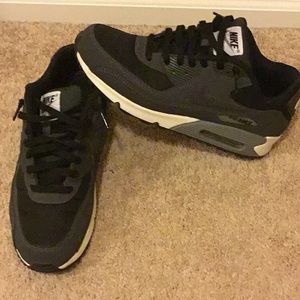 Nike Air Max 90