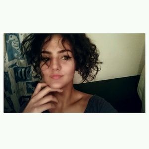 Meet your Posher, Nedima