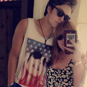 Meet your Posher, Hunter