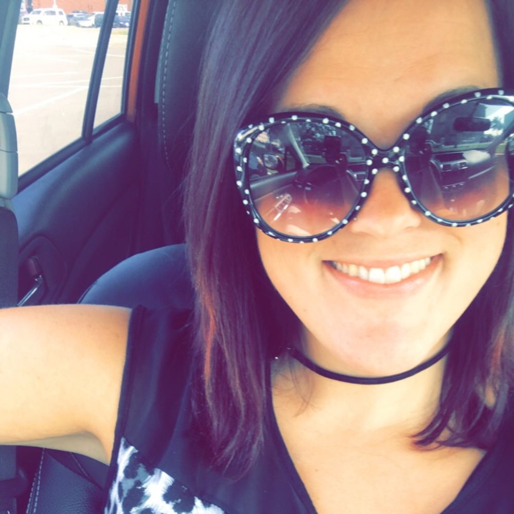 Meet your Posher, Kadie