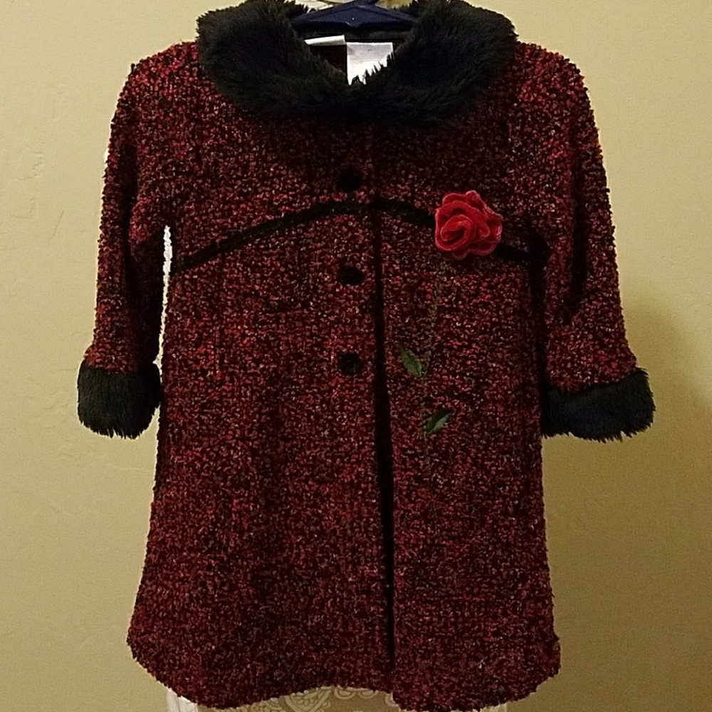 Beautiful boucle coat with fur trim