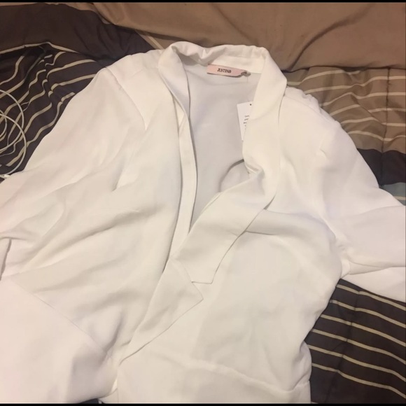 All White Blazer - Picture 4 of 4