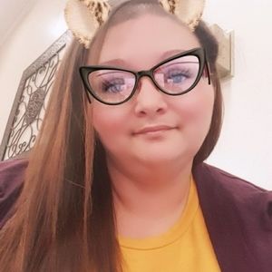 Meet your Posher, Connie