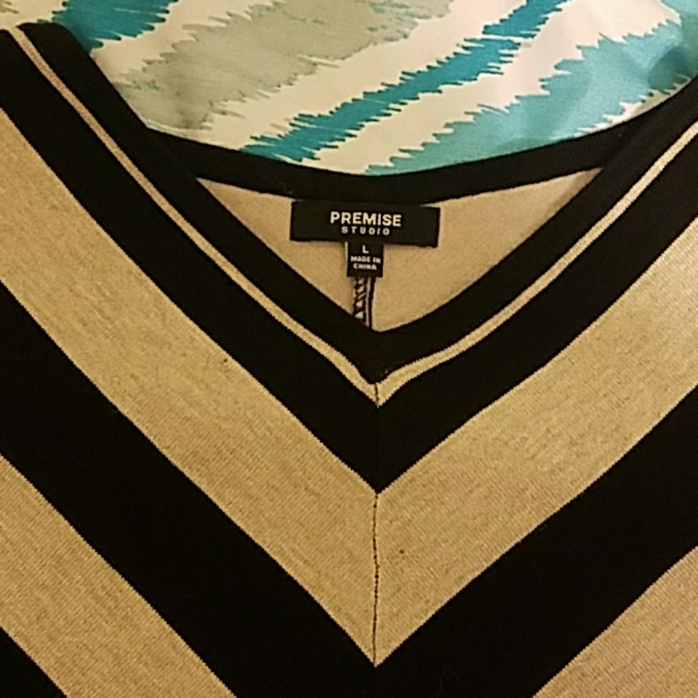 Sweater - Picture 2 of 2