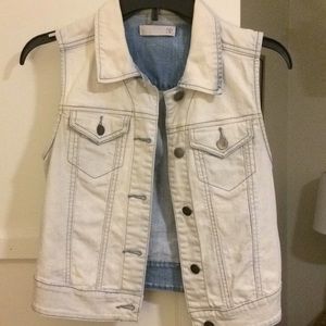 Jean Vest