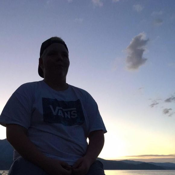 Meet your Posher, Cody - Picture 1 of 1