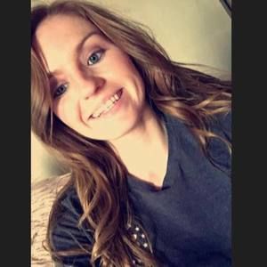 Meet your Posher, Candice