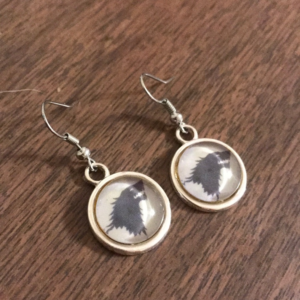 Stark Sigil Game of Thrones dire wolf earrings