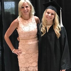 Meet your Posher, Sherry