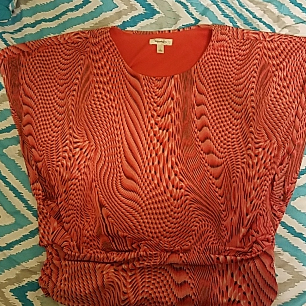 Shirt - Picture 3 of 4
