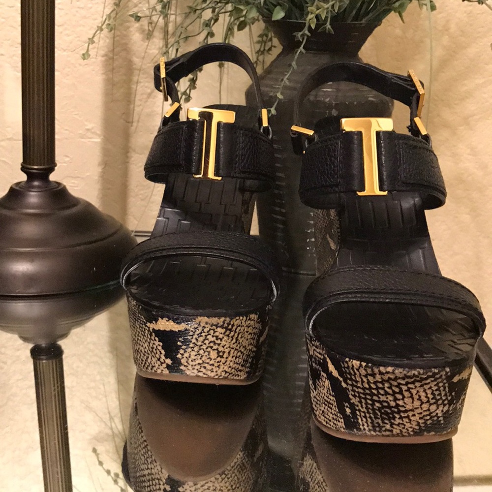 Tory Burch Black Leather And Snakeskin Wedges