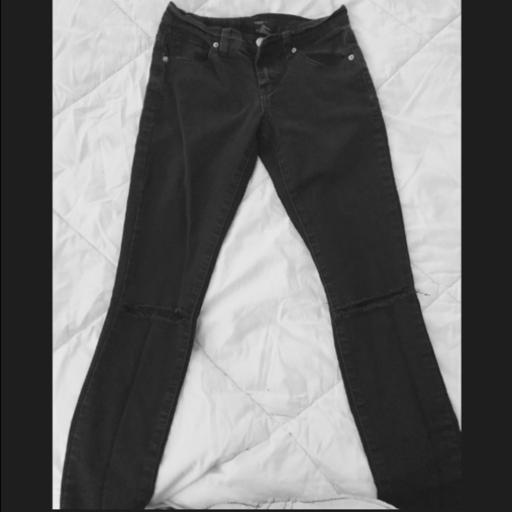 Distressed black jeans