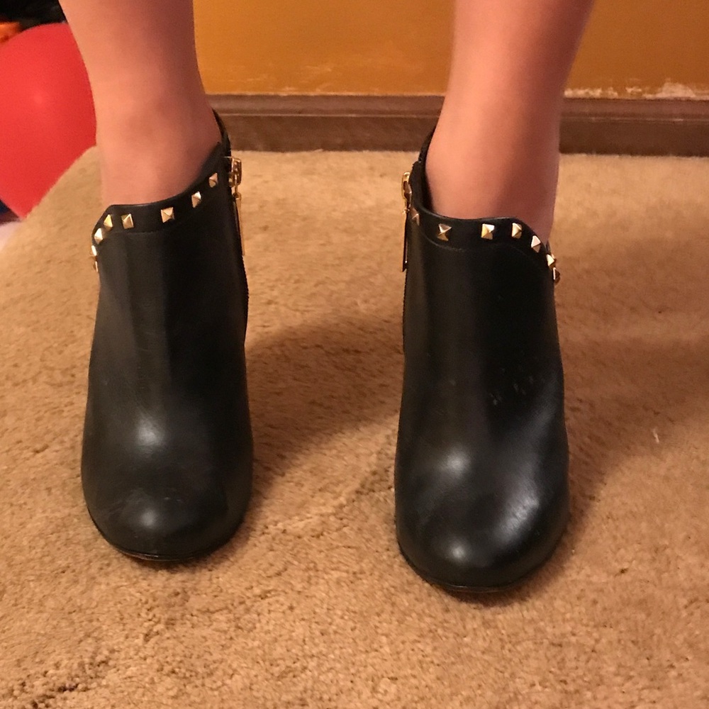 Schultz high heels