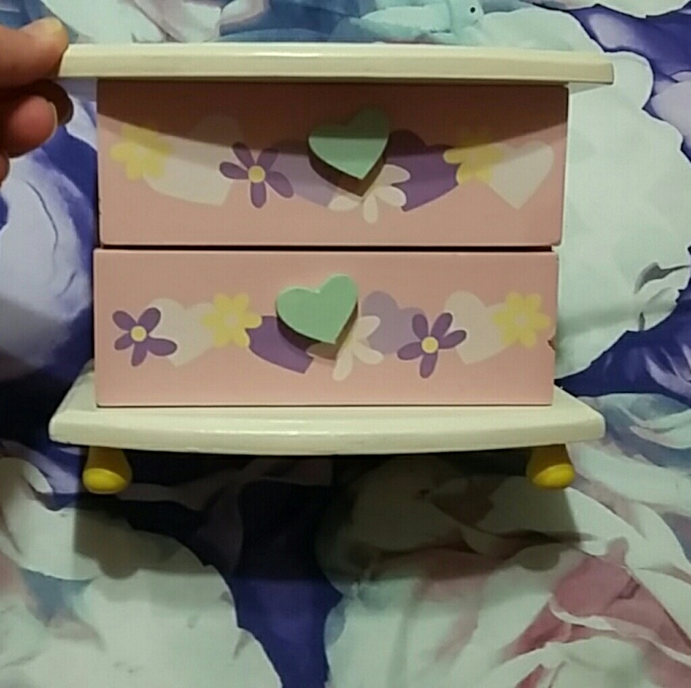 Jewelry Box - Picture 7 of 8