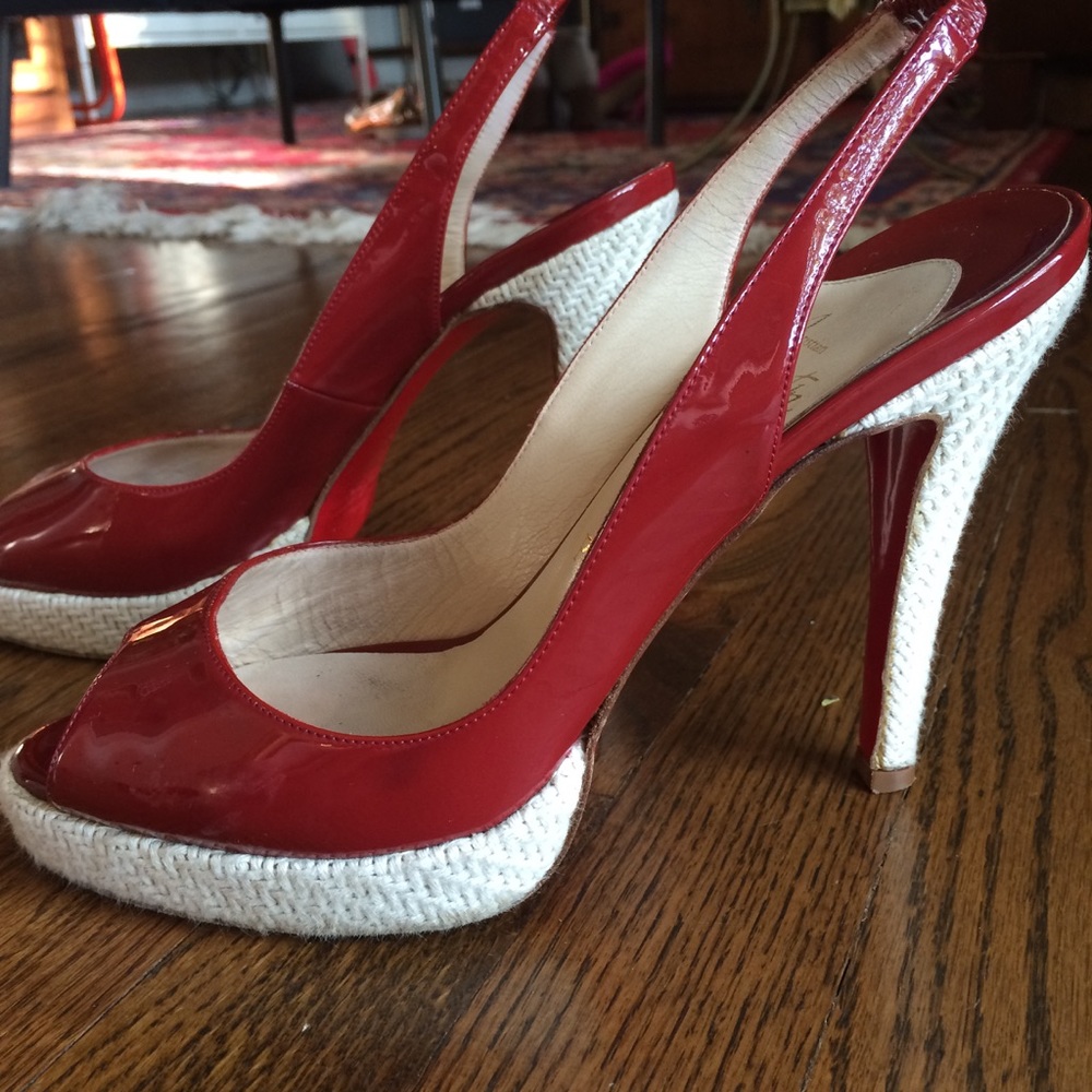 Christian Louboutin EUC Red Heels