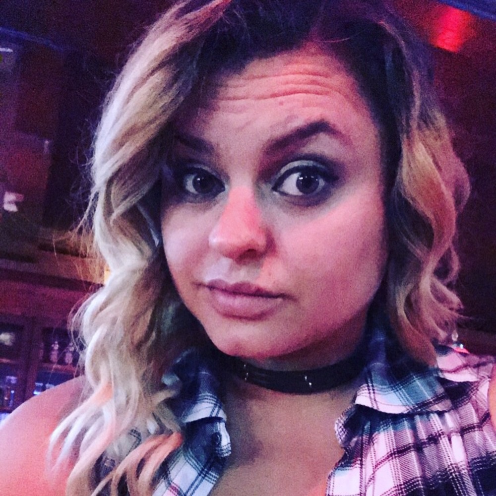 Meet your Posher, Alyssa
