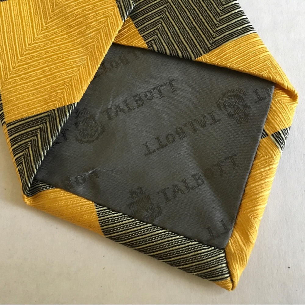 🎊🎉HP🎊 Robert Talbott  hand sewn silk neck tie. E - Picture 5 of 8