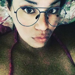 Meet your Posher, Catherine