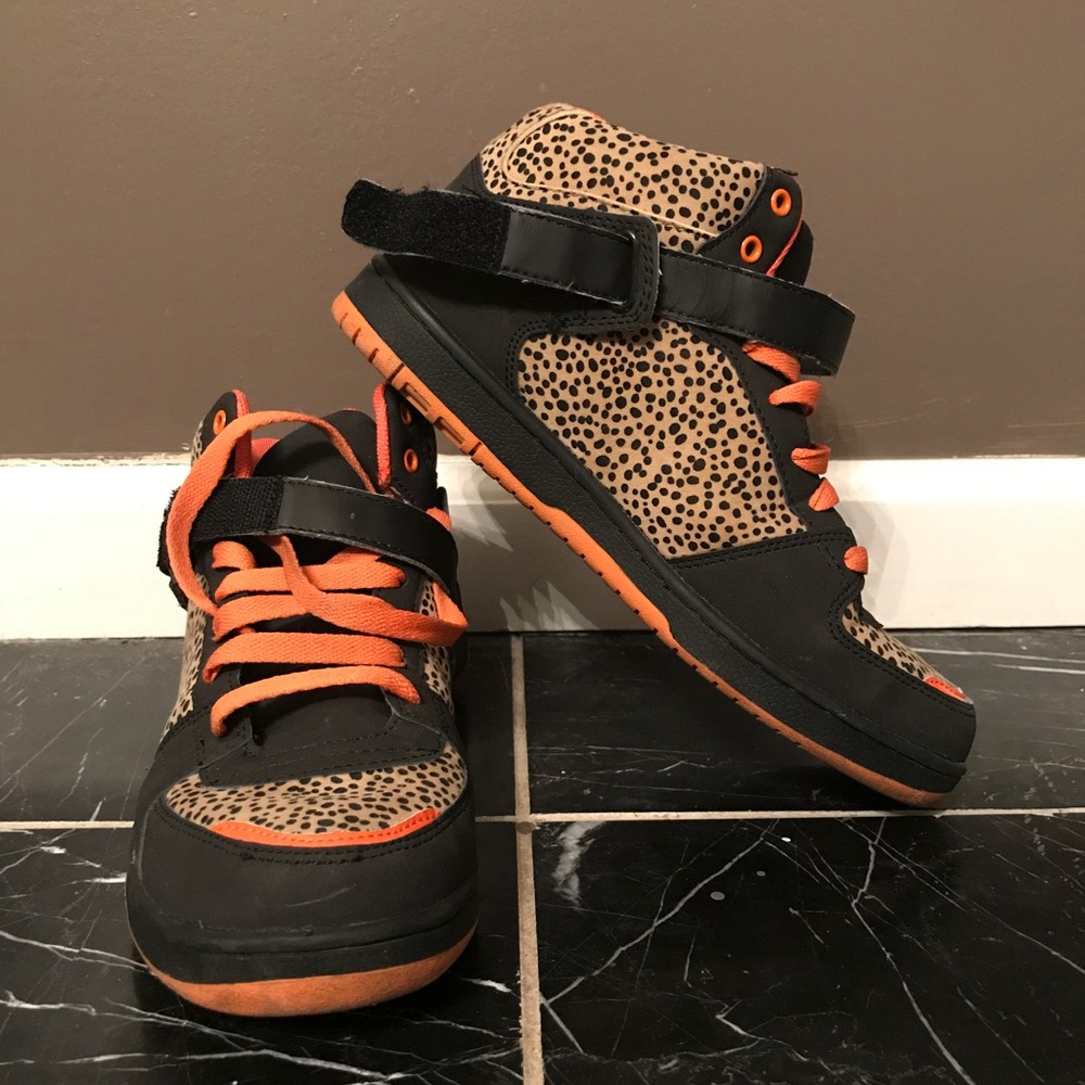 Deena & Ozzy Animal Print  sneaker