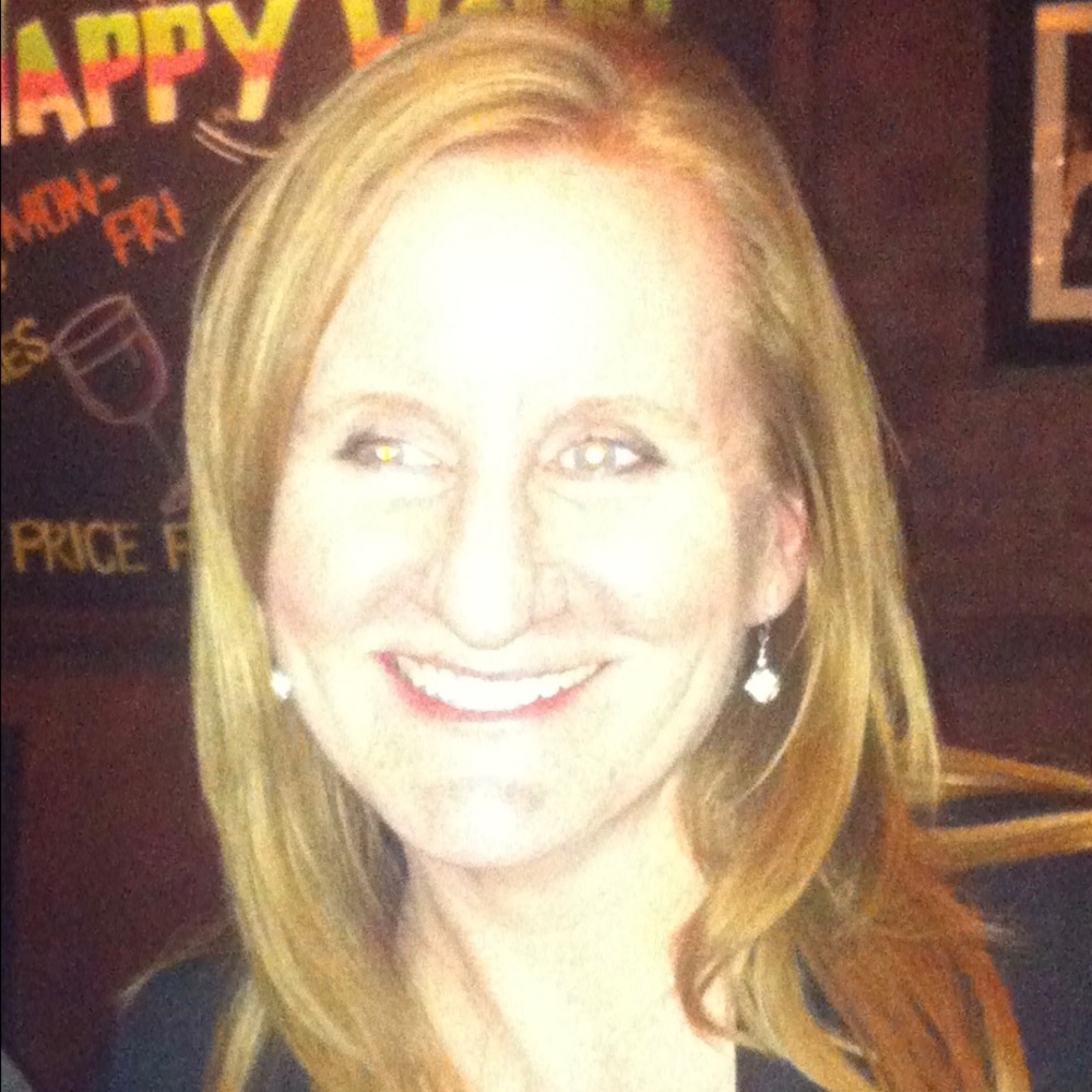 Meet your Posher, Laura