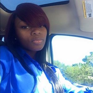 Meet your Posher, Latisha