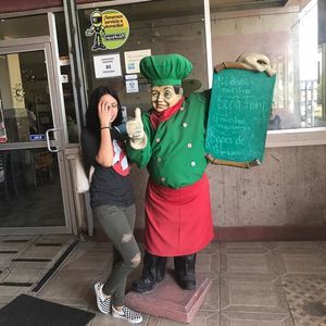 Meet your Posher, Karla