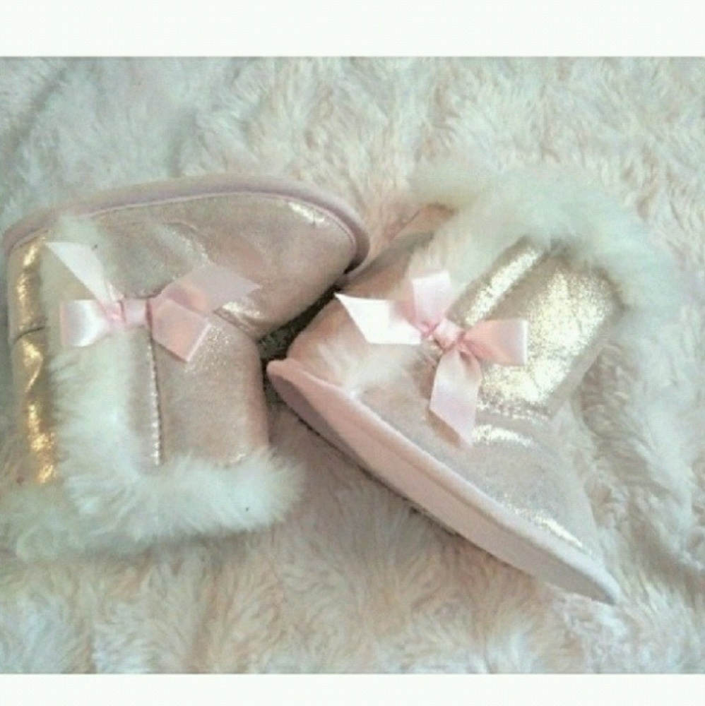 Baby pink baby WINTER BOOTS