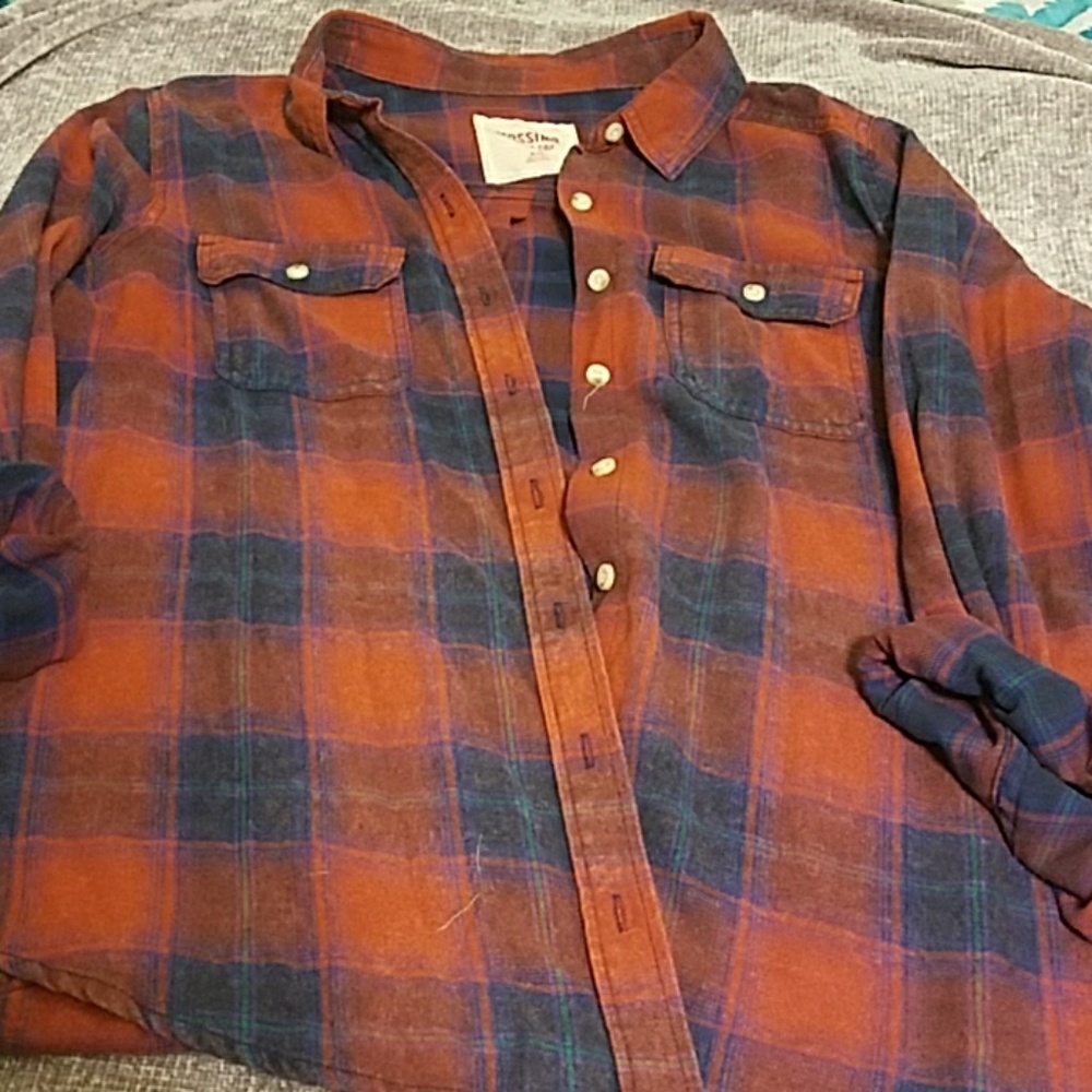Flannel - Picture 3 of 3