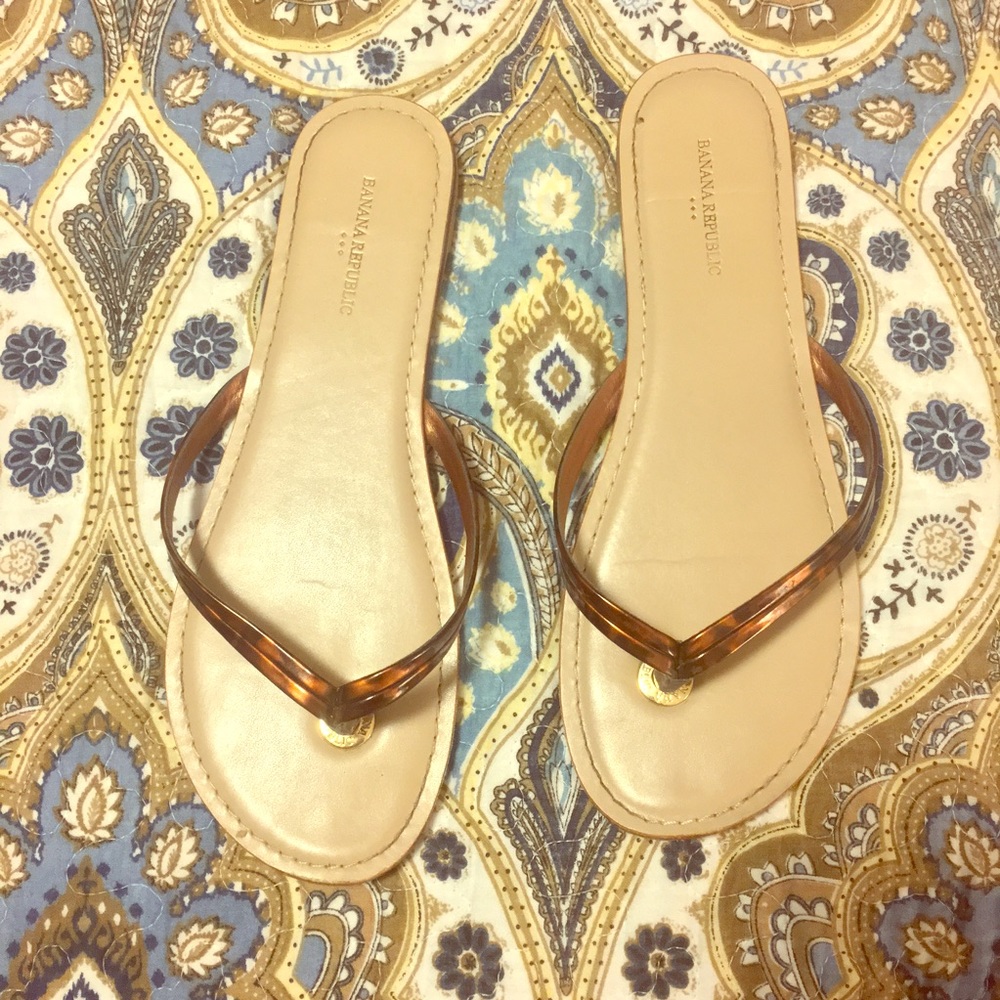 Banana Republic sandals