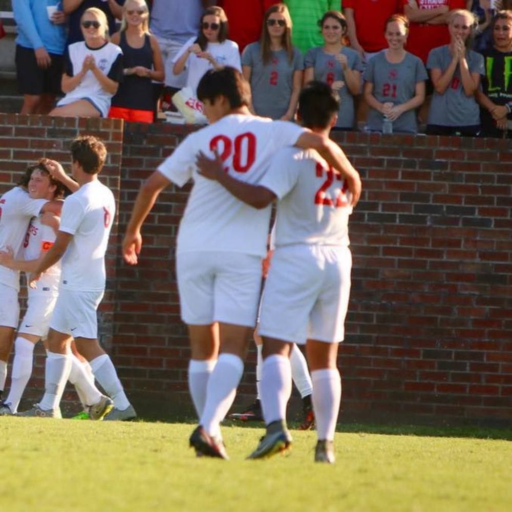 Meet your Posher, Nico