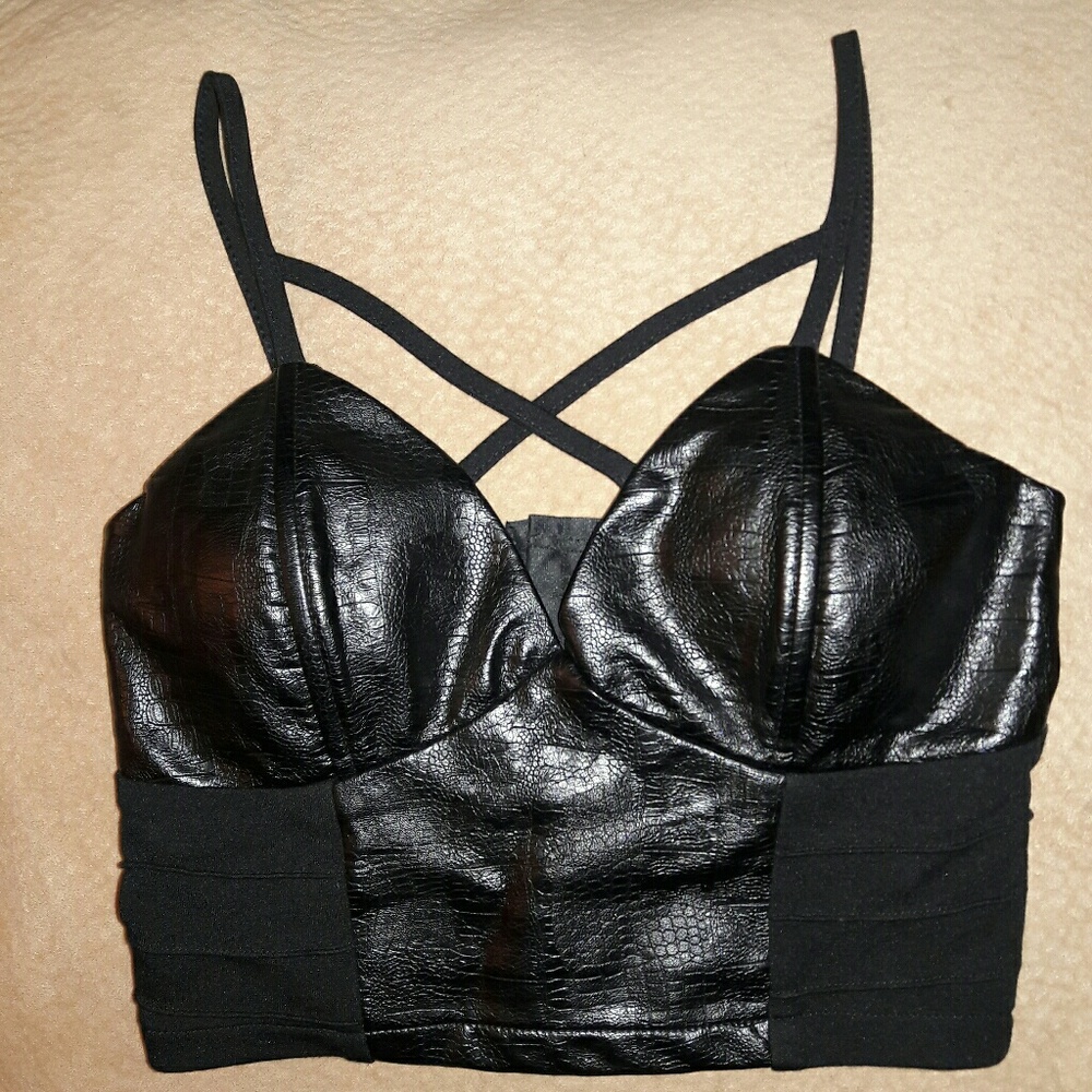 BLACK SUMMER BUSTY A