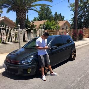 Meet your Posher, Sergio