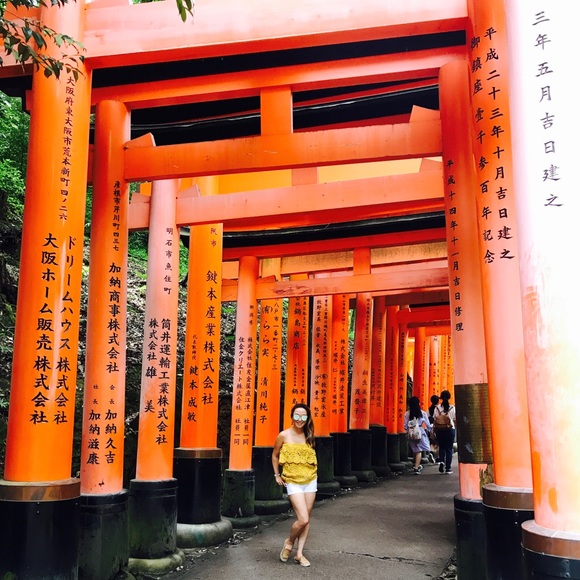 Yellow Lace Top - Picture 2 of 3