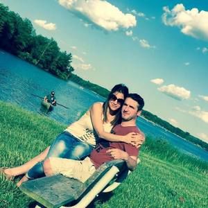 Meet your Posher, Flora