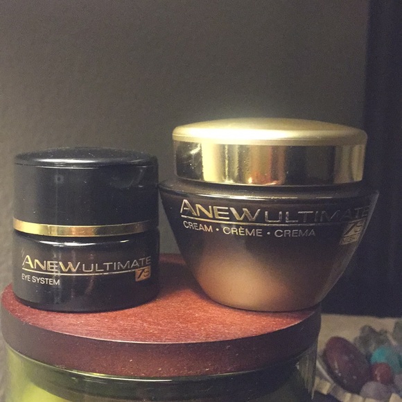 ISO!! AVON Anew Ultimate 7S Day & Night cream - Picture 2 of 3
