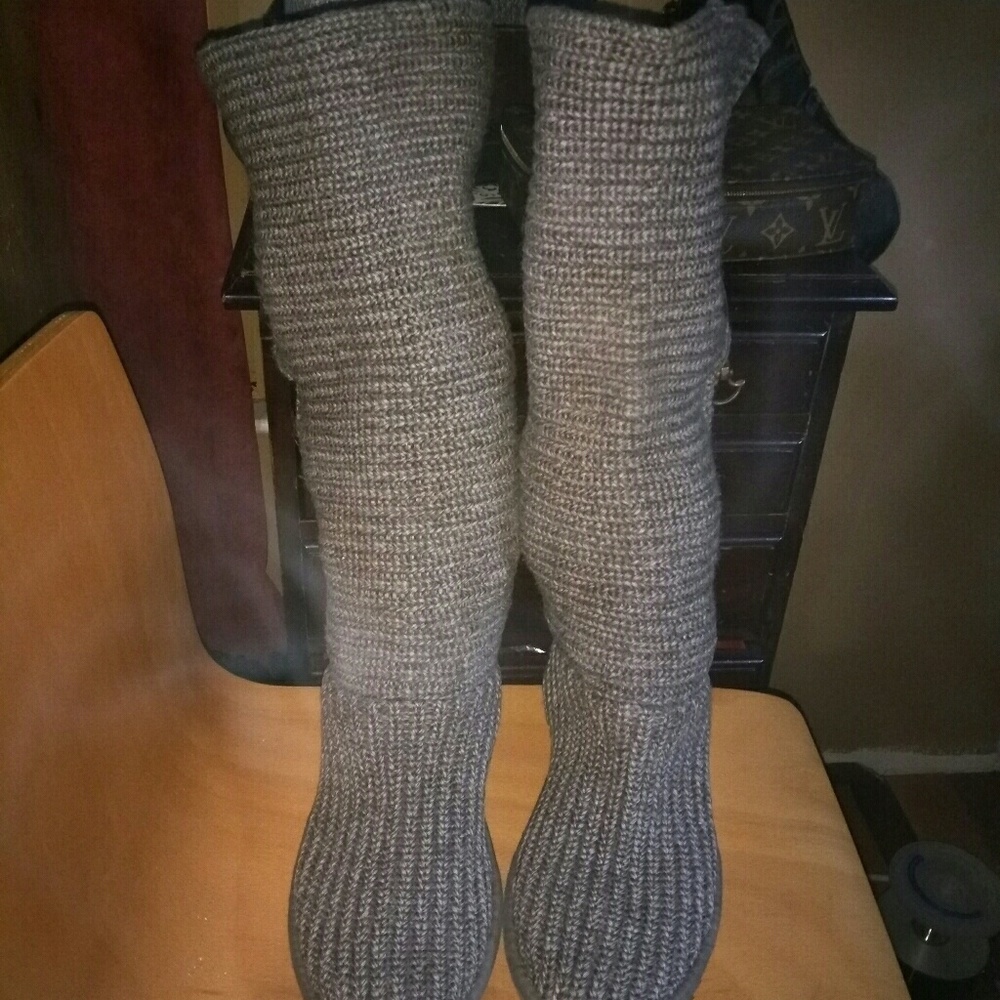 UGGS  Cardy Knit Boots