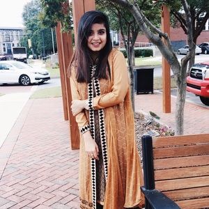 Meet your Posher, Wasiya