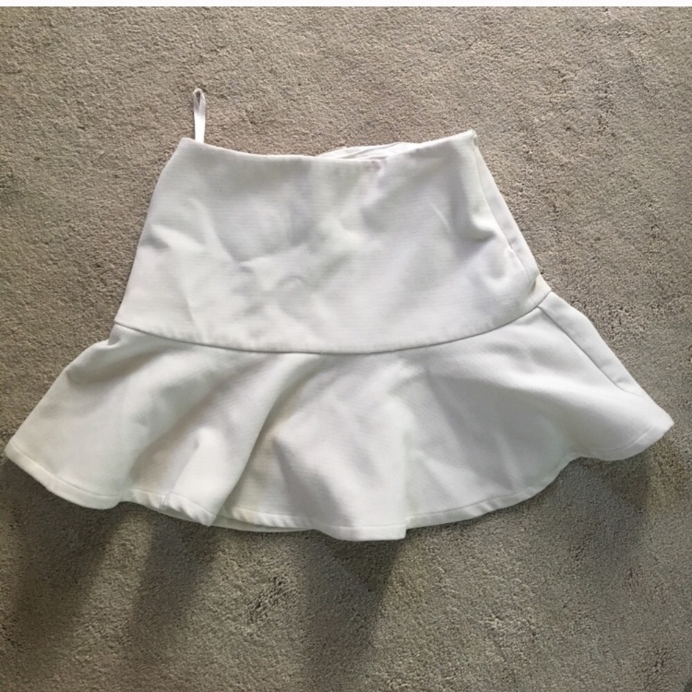 LF skater skirt