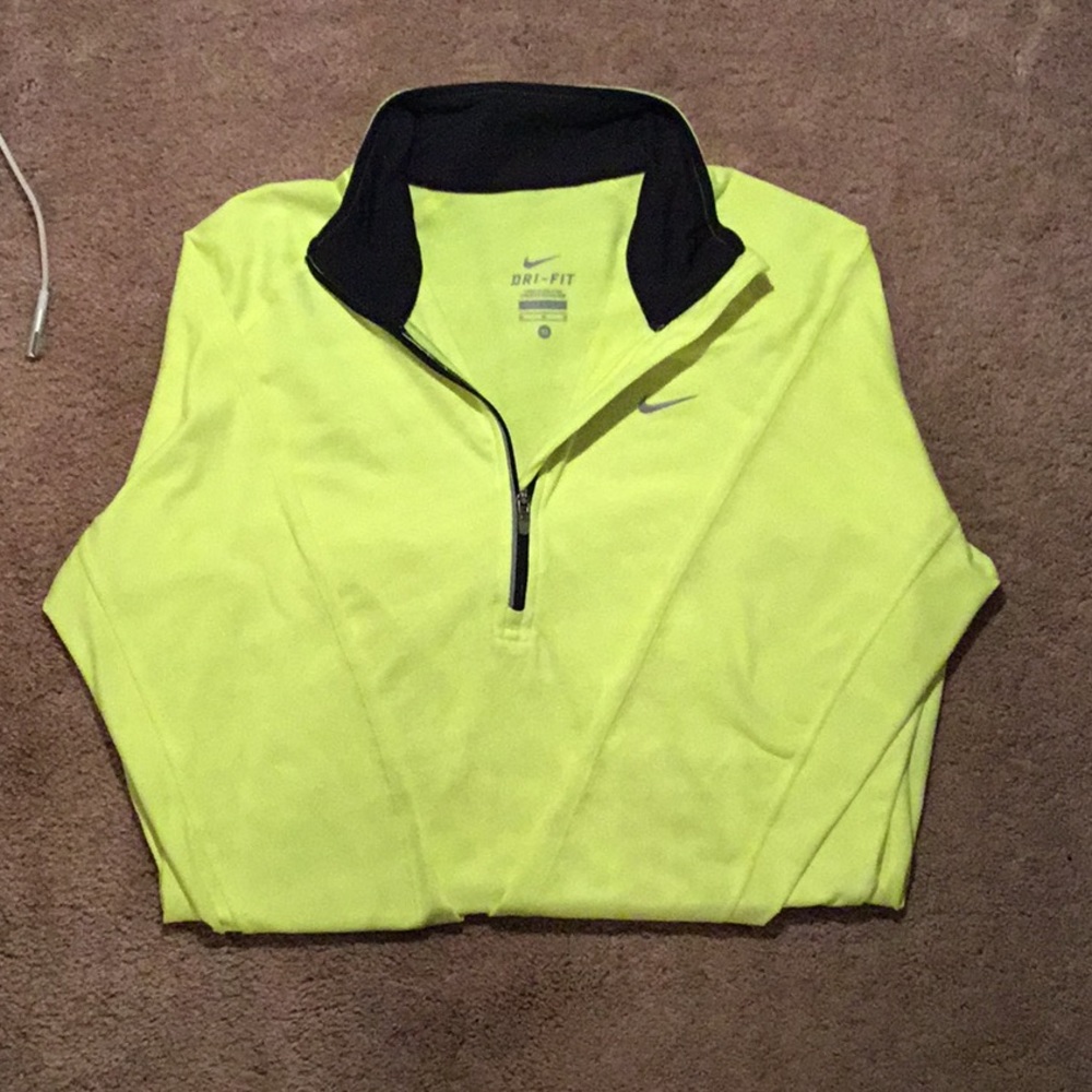 Women Nike Zip-up