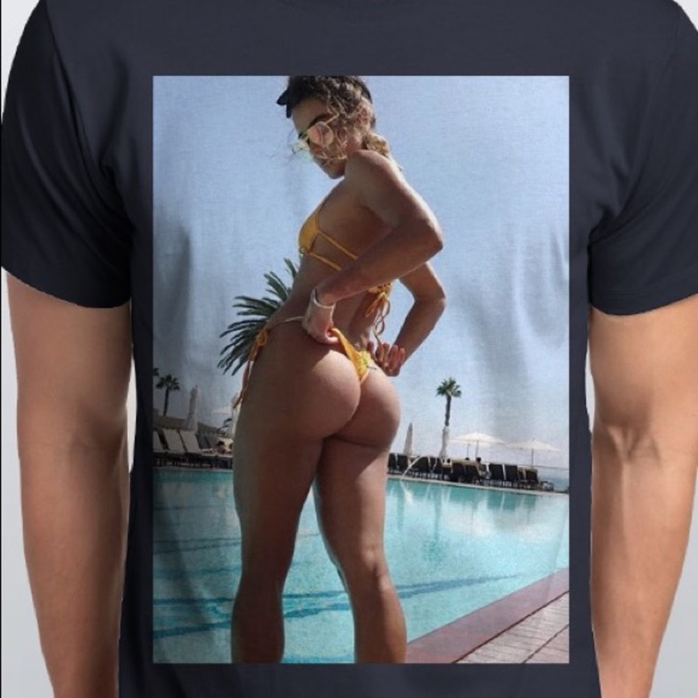 Sommer Ray Tee Shirt
