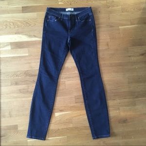 Madwell skinny jeans (not high risers) 28x32