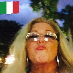 Meet your Posher, Cabrina